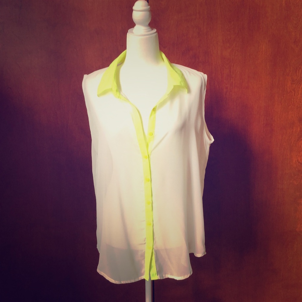 Cuesta Blanca Sheer blouse with Neon Accent
